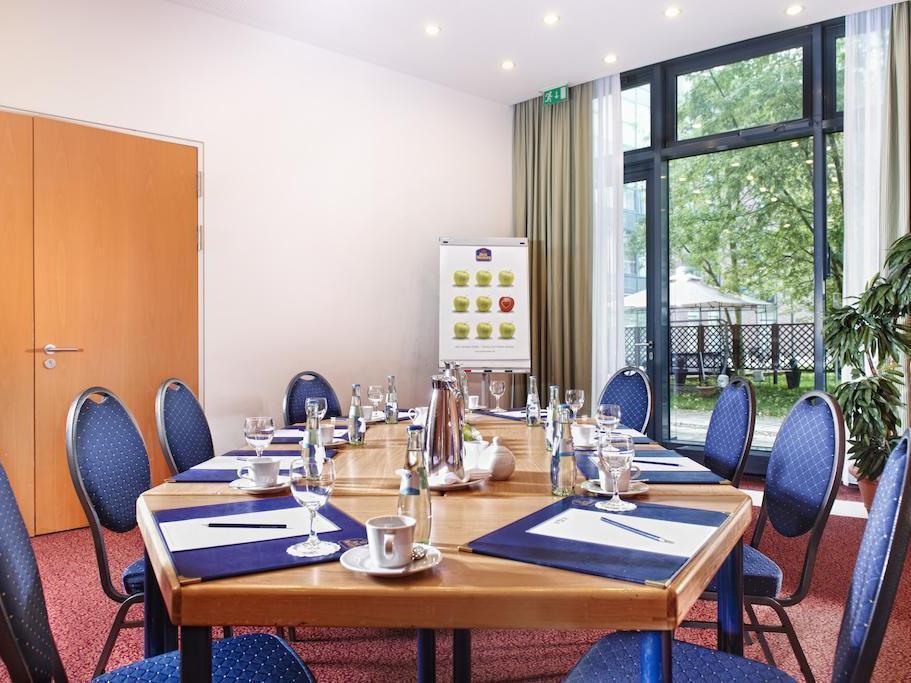 Am Borsigturm Hotel 4*