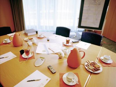 Am Borsigturm Hotel 4*